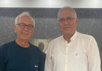 “Oğlum Kamunun Asık Suratı Değil, Güler Yüzü Olmaya Çalış”