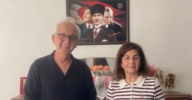 ‘’Şubemizin İlk Başkanı ve Kurucu Üyemiz, Ünlü Oyuncu Bergüzar Korel’in Babaannesi Mücella (Korel) Tusder’dir.”